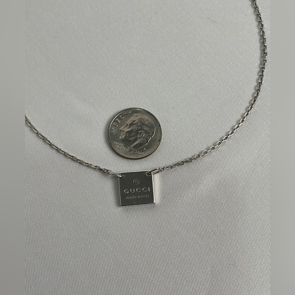 Authentic Gucci Square Plate Tag Pendant 925 Silver Necklace Signature Clasp - Picture 13 of 14